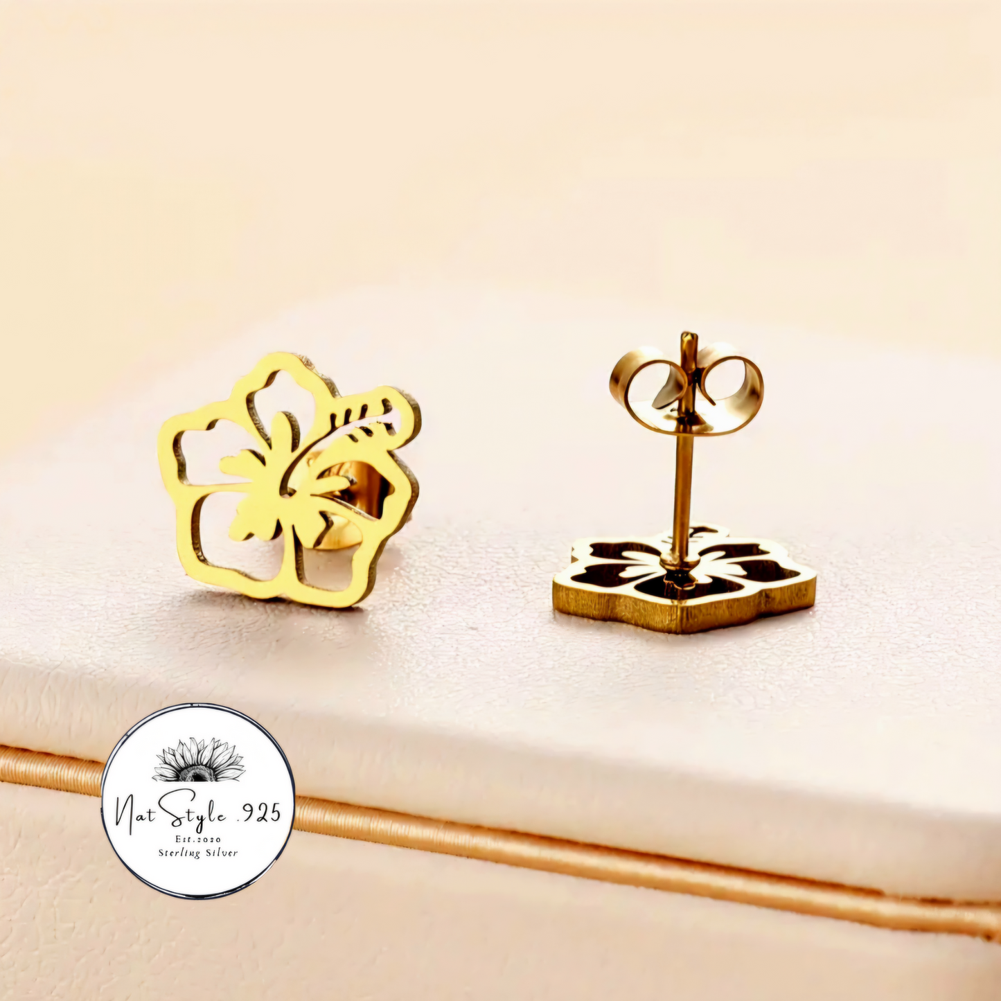 Flor de Maga Earring Studs