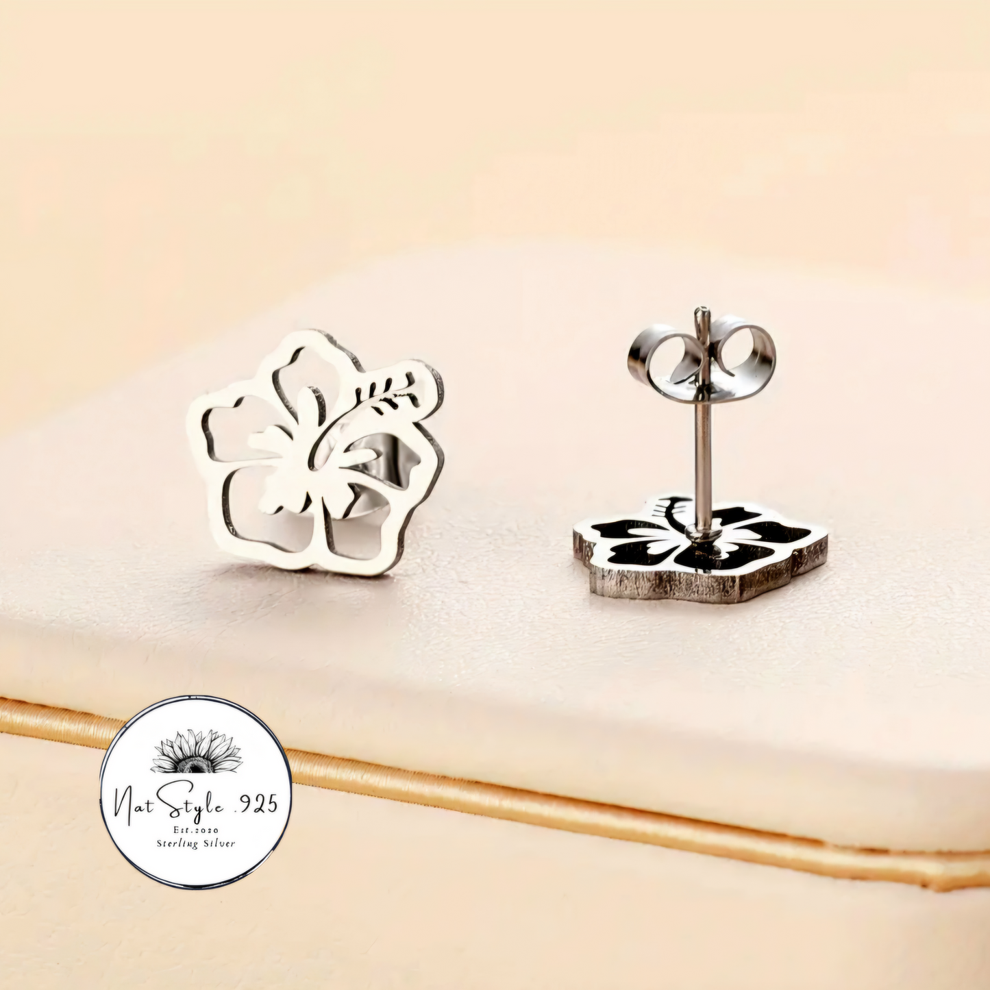 Flor de Maga Earring Studs
