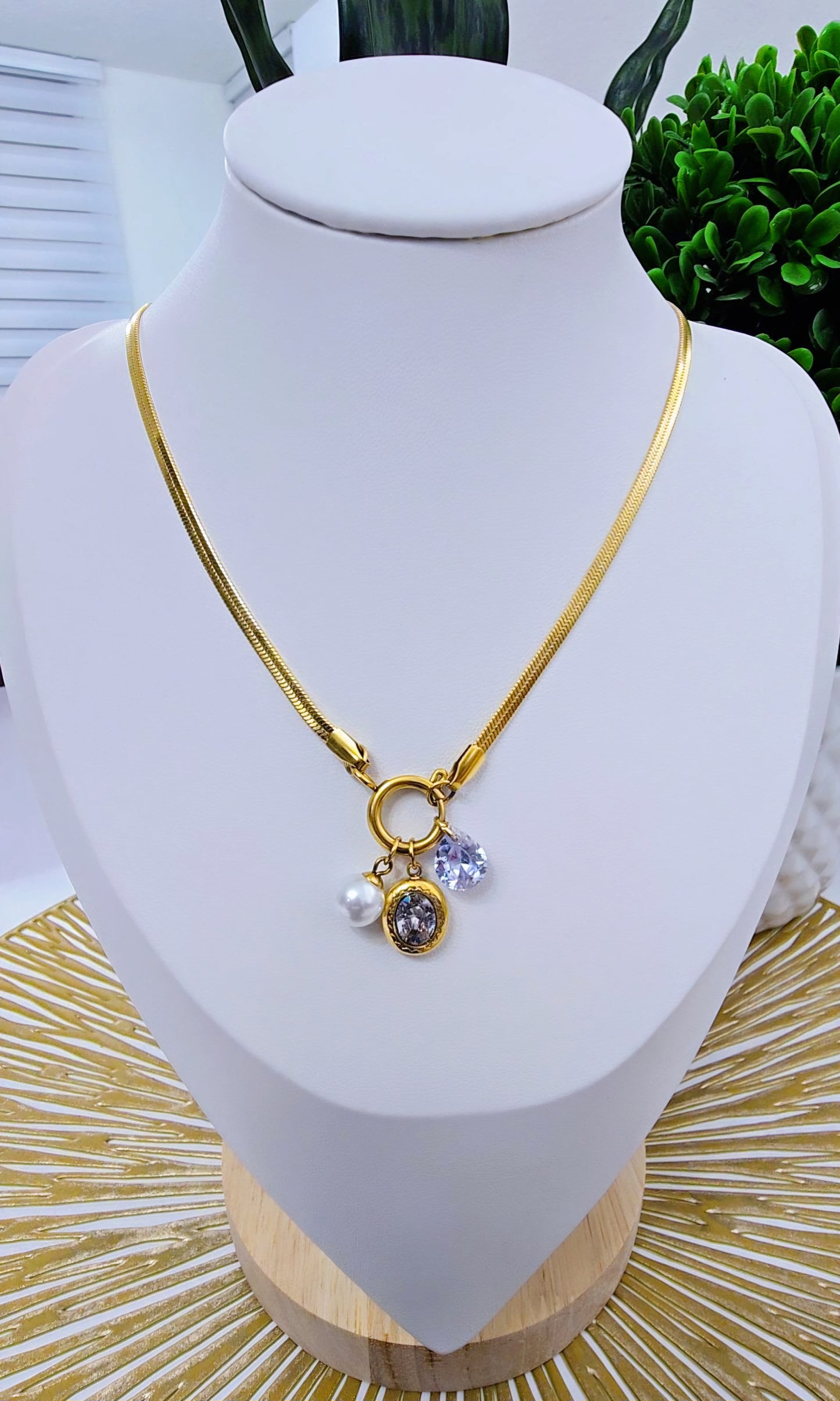 Diamond Pearl Necklace