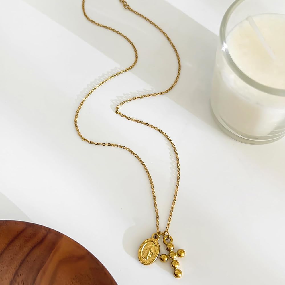 Bendita tú Necklace