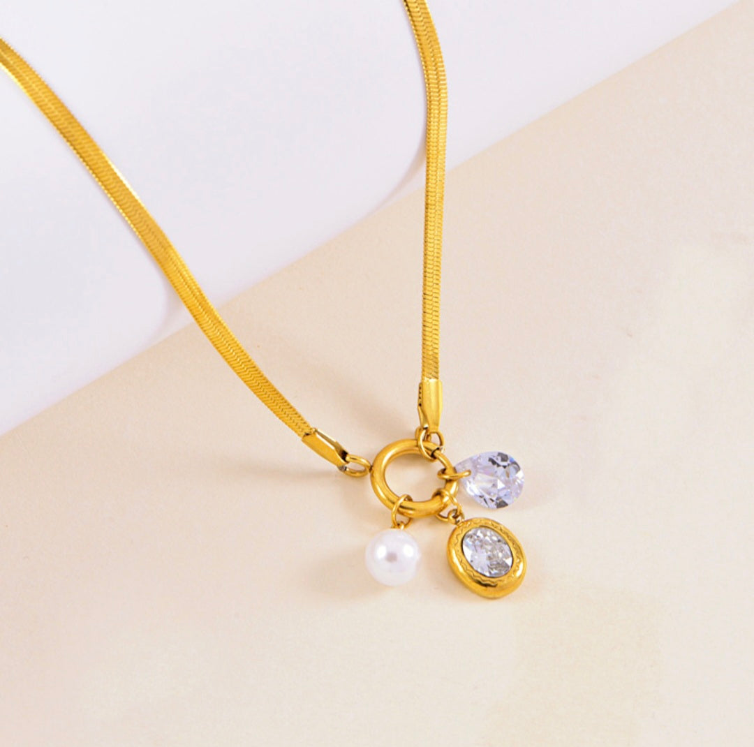 Diamond Pearl Necklace