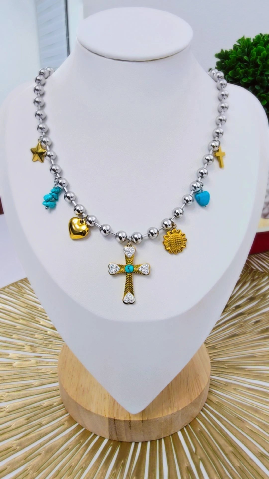 Cruz Turquesa Necklace