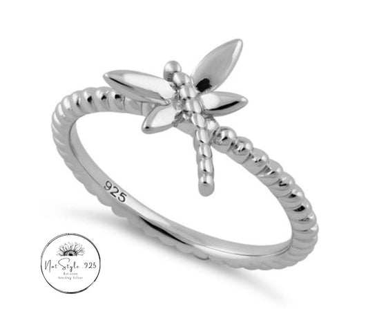 Mini Dragonfly Ring