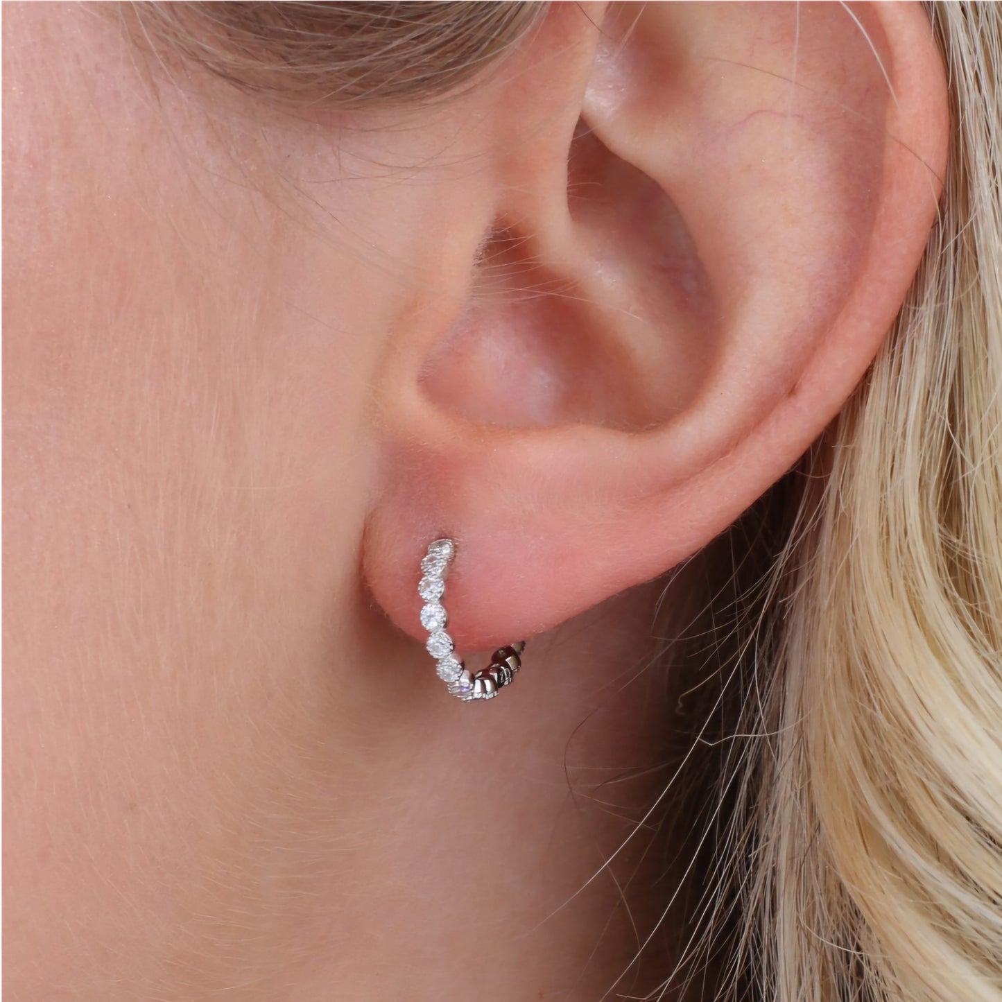 Milena Hoops