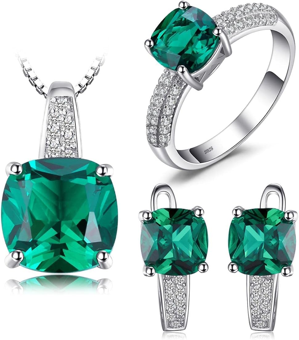 Beauty Emerald Necklace