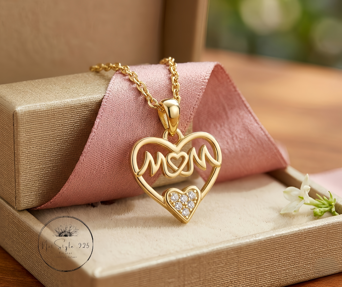 Sweet Mom Necklace