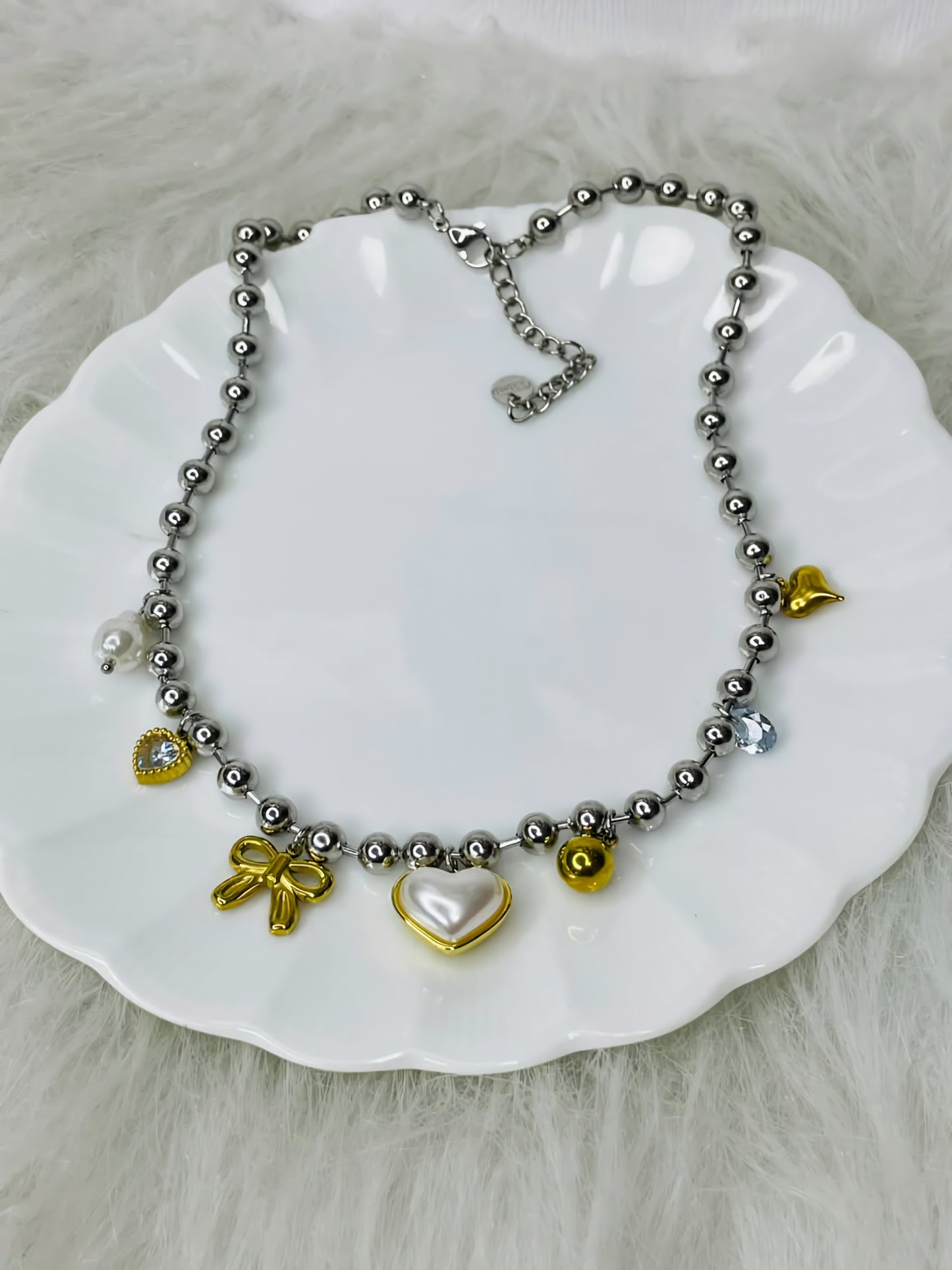Bi-color Pearl Heart Necklace