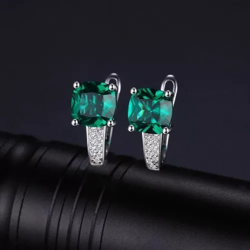 Beauty Emerald Earrings